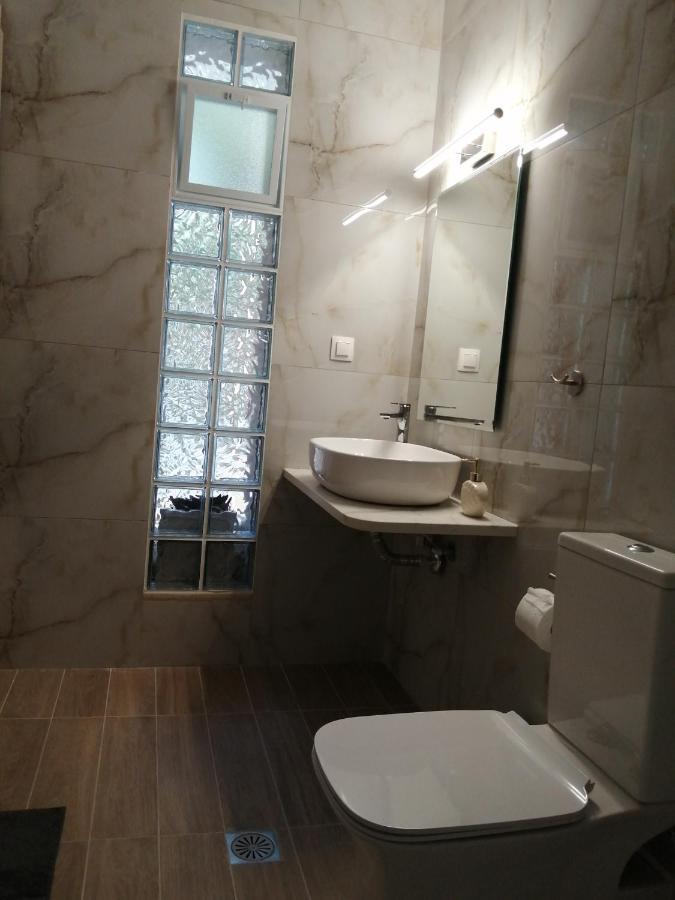 Perla Studios باراليا ديونيسيو المظهر الخارجي الصورة
